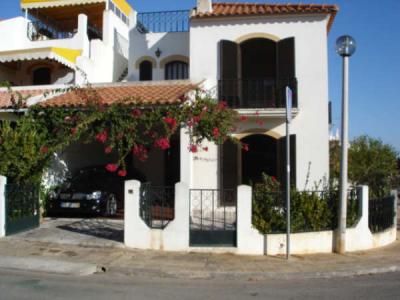 duplex family house For sale in Algarve, Algarve, Portugal - village of 